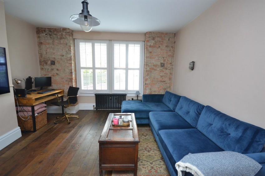 Images for Heaton Moor Road, The Surgery, SK4