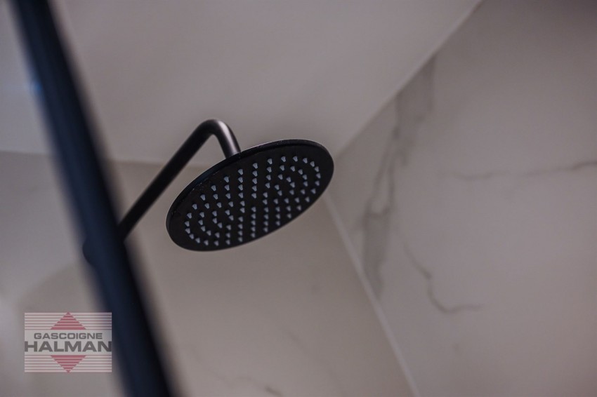 Images for Eastway, Sale, M33