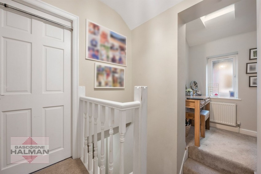 Images for Eastway, Sale, M33