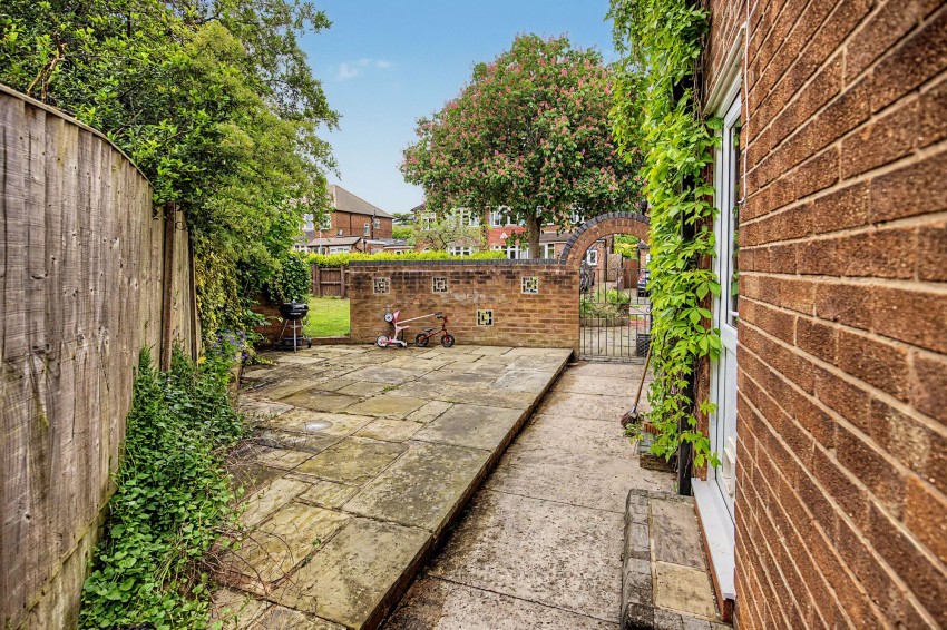 Images for Tewkesbury Avenue, Hale, WA15