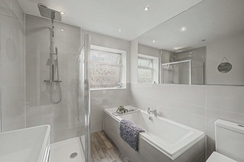 Images for Tewkesbury Avenue, Hale, WA15