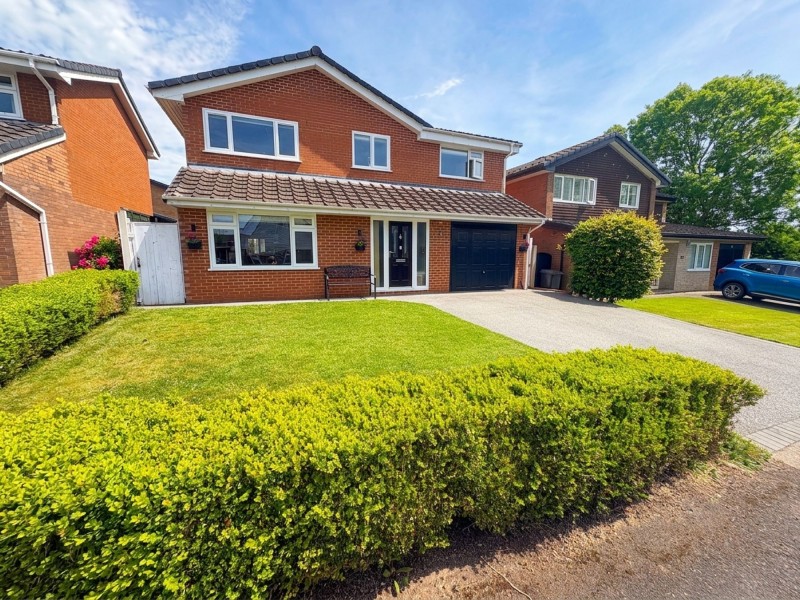 Sedbergh Close, Holmes Chapel, CW4