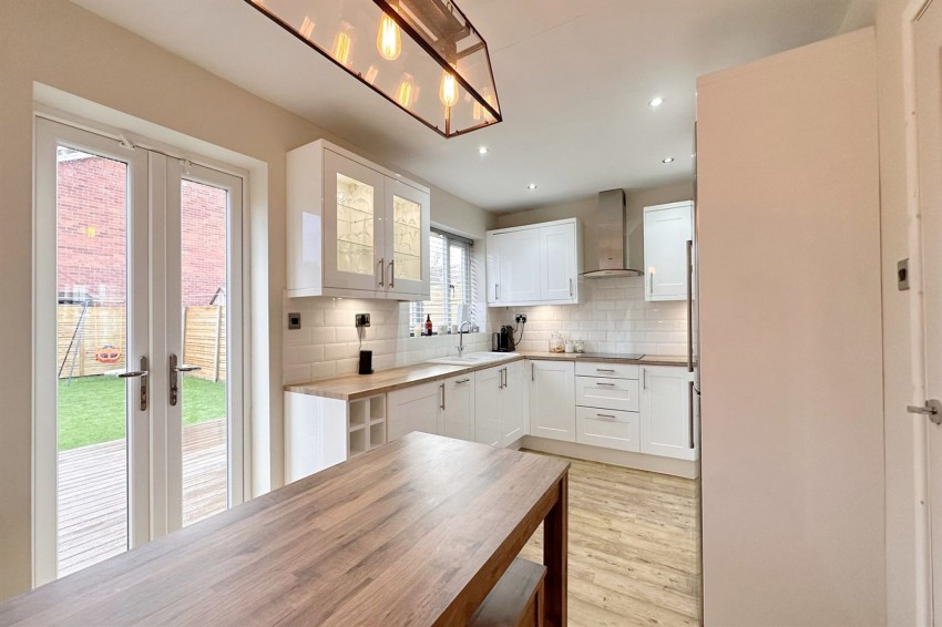 Images for Teal Avenue, Poynton, SK12