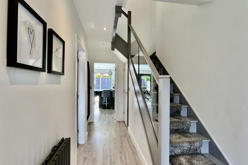 Images for Hurstvale Avenue, Heald Green, SK8