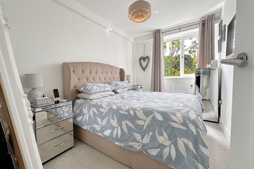 Images for Queensway, Poynton, SK12