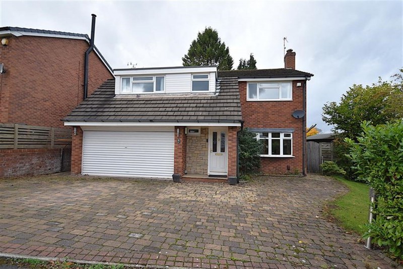 Elgin Avenue, Macclesfield, SK10