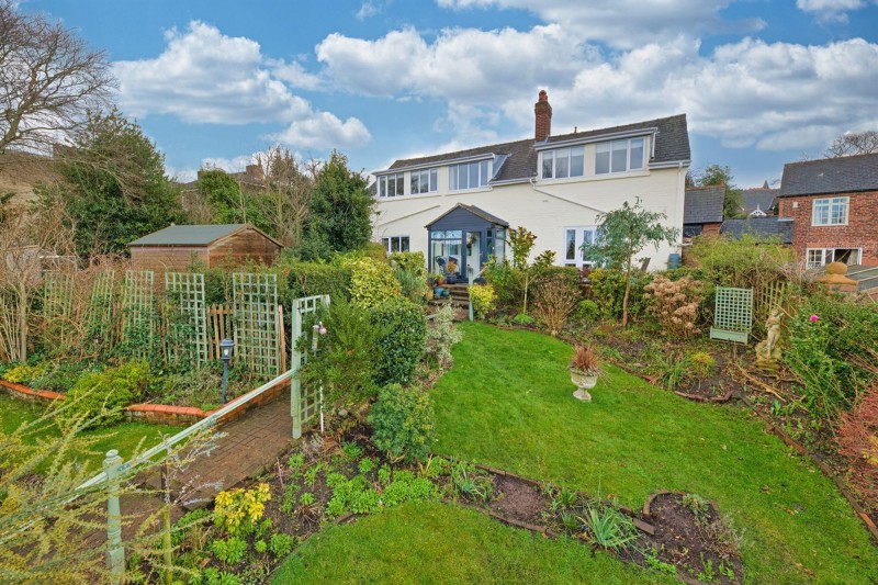 Ship Street, Frodsham, WA6