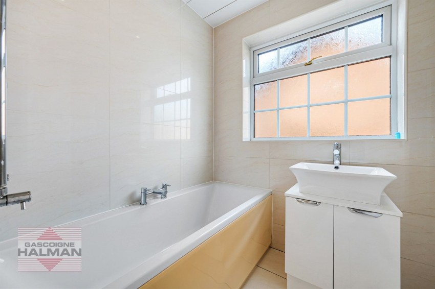 Images for Ravenswood Drive, Cheadle Hulme, SK8