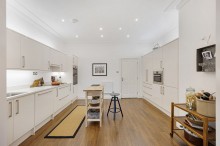 Images for Daveylands, Oak Lawn, SK9