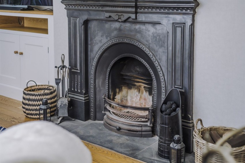 Images for Harboro Road, Sale, M33