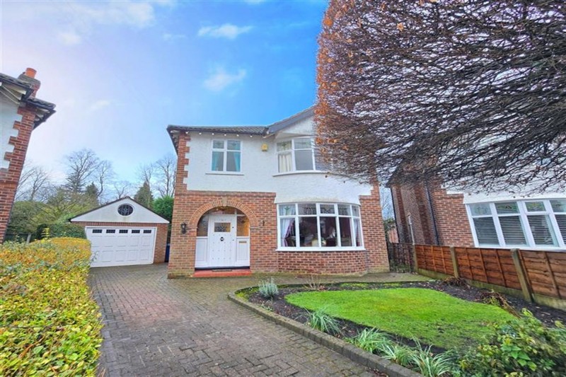South Meade, Timperley, WA15