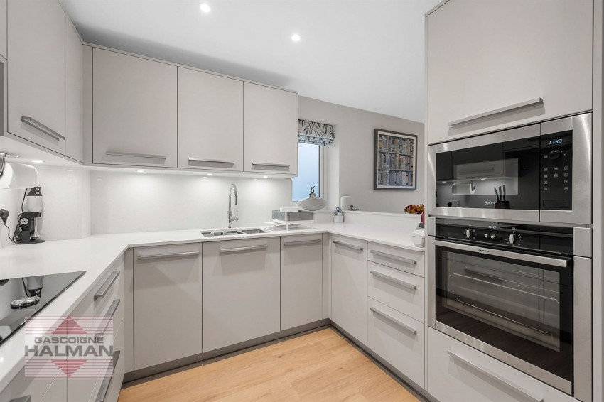 Images for Holly Road North, Wilmslow, SK9