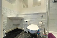 Images for Wharf Road, Sale, M33