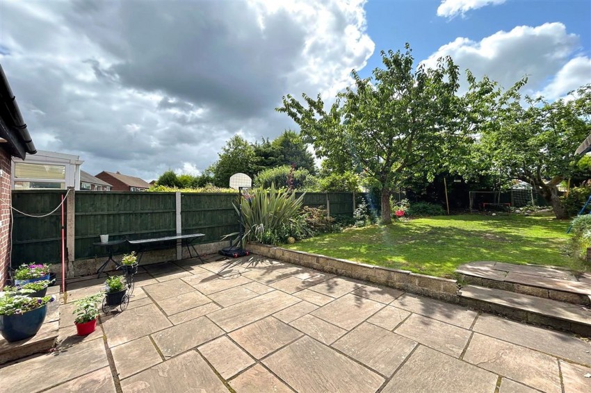 Images for Cranleigh Drive, Brooklands, M33