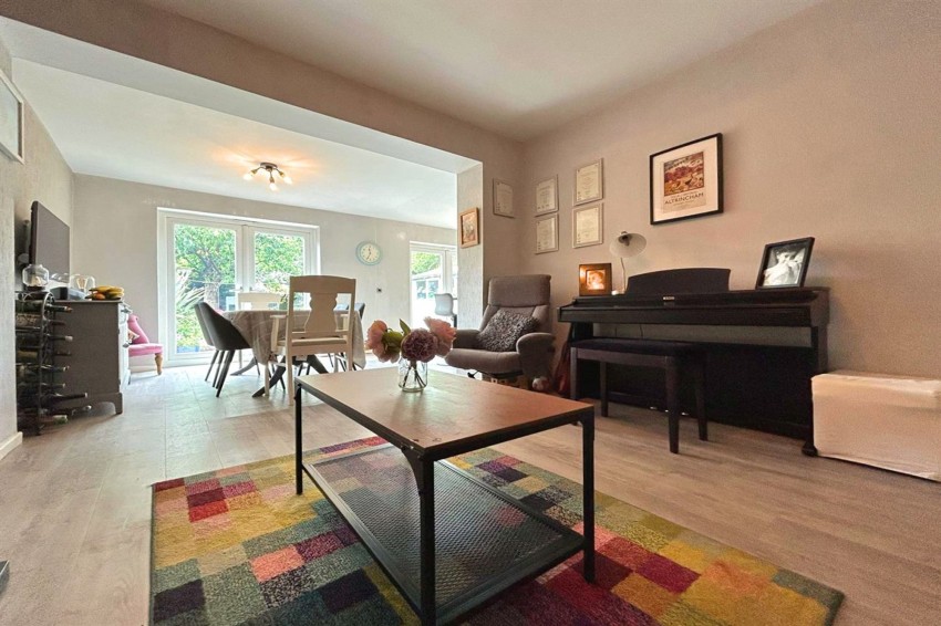 Images for Cranleigh Drive, Brooklands, M33