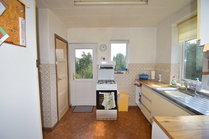 Images for Williamson Crescent, Whaley Bridge, SK23