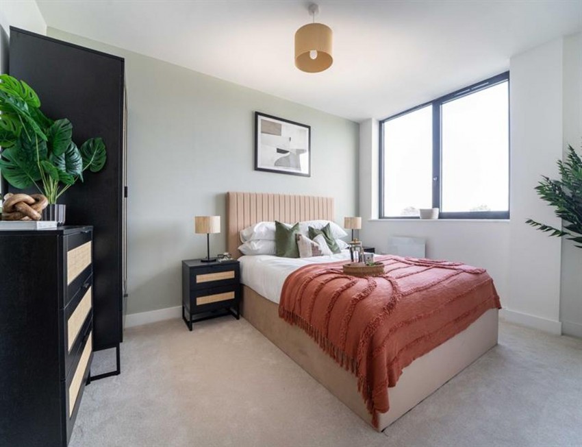 Images for Apt 509 Sale Point, Cheshire, M33