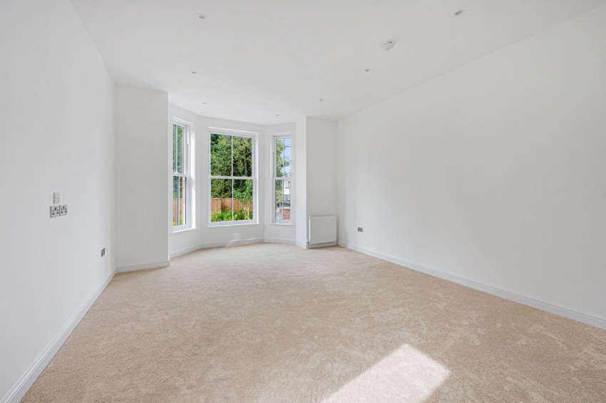 Images for Highfield Avenue, Sale, M33