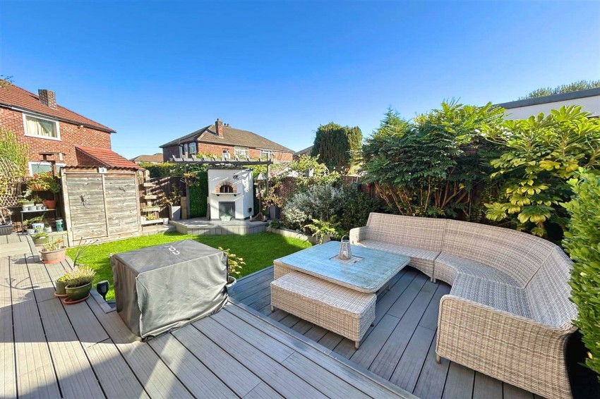 Images for Vyner Grove, Sale, M33