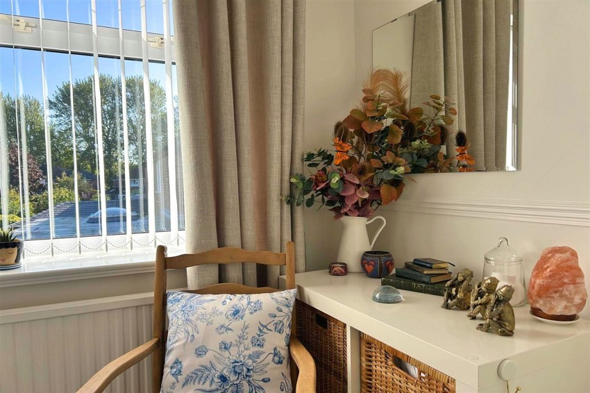 Images for Vyner Grove, Sale, M33