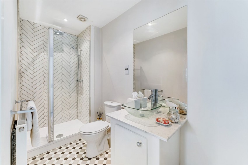 Images for Ferryside, Thelwall, WA4