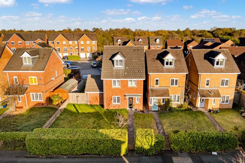 Images for Ferryside, Thelwall, WA4