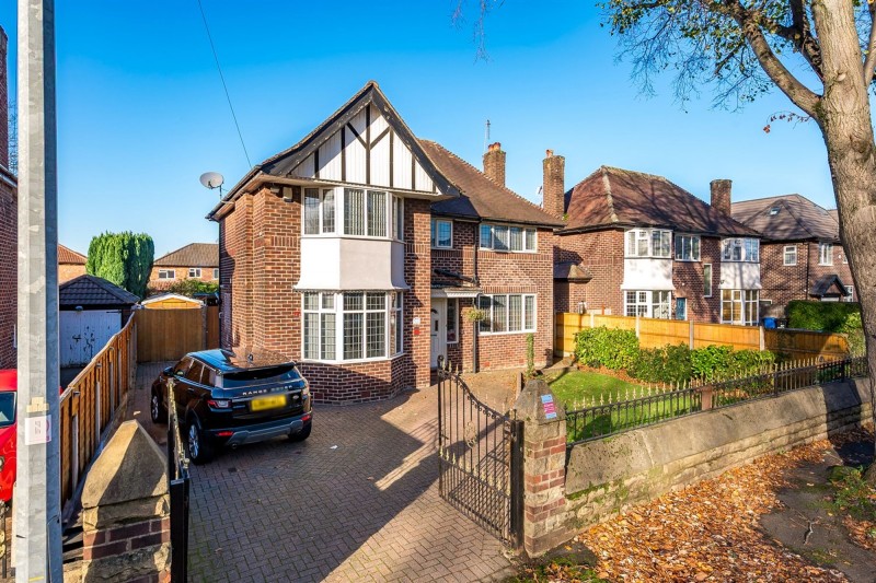 Washway Road, Sale, M33