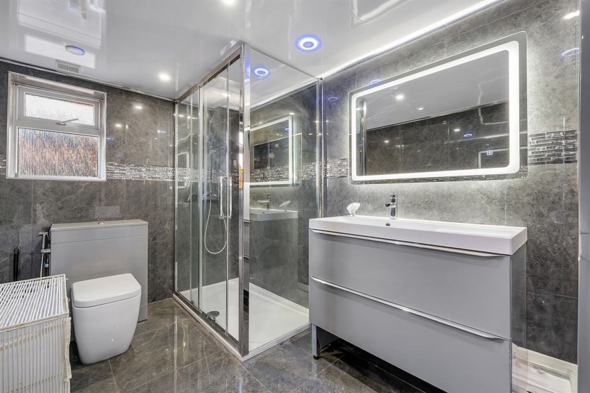 Images for Washway Road, Sale, M33