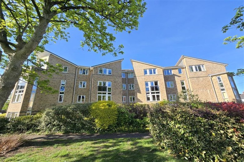 Hazel Road, Altrincham, WA14