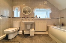 Images for Avonlea Road, Sale, M33