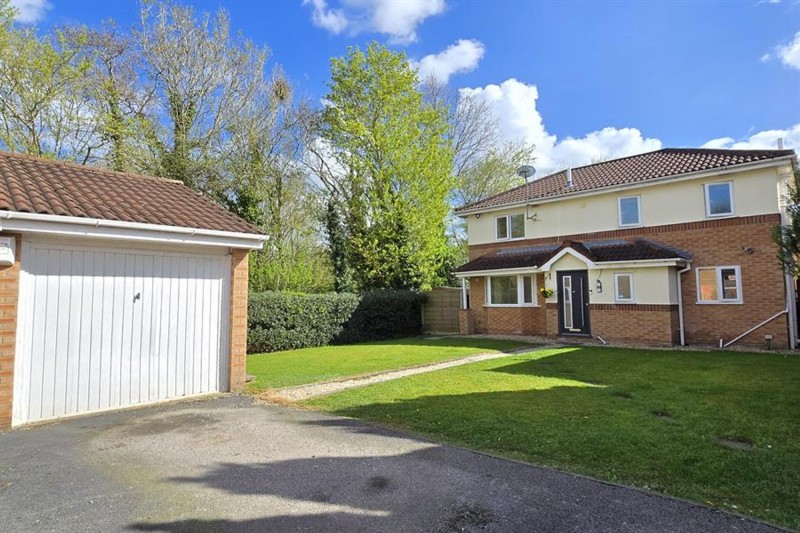 Birch Grove, Timperley, WA15