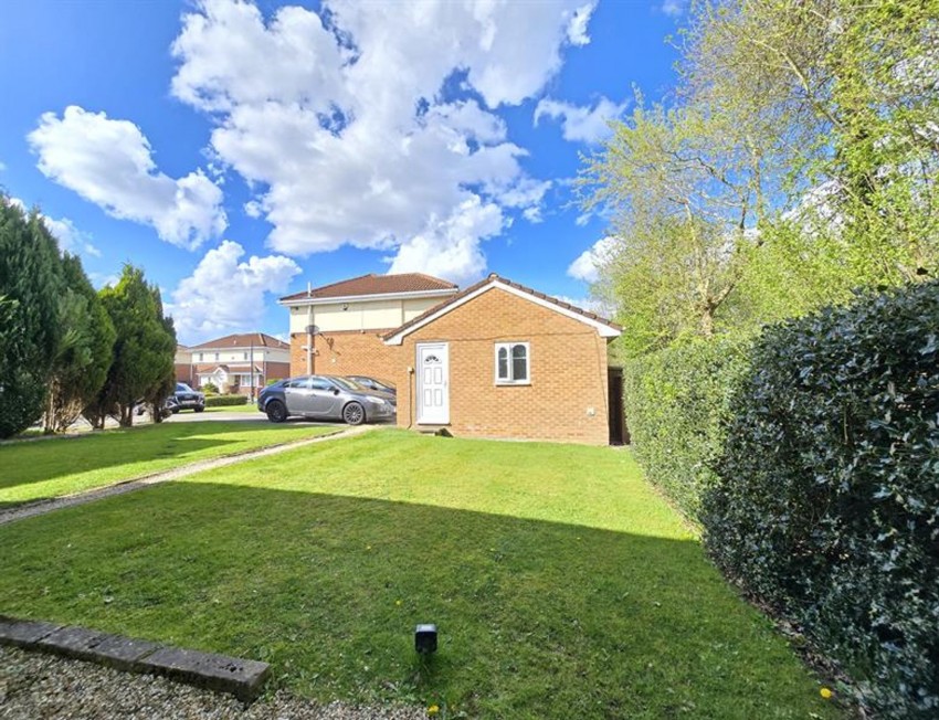 Images for Birch Grove, Timperley, WA15