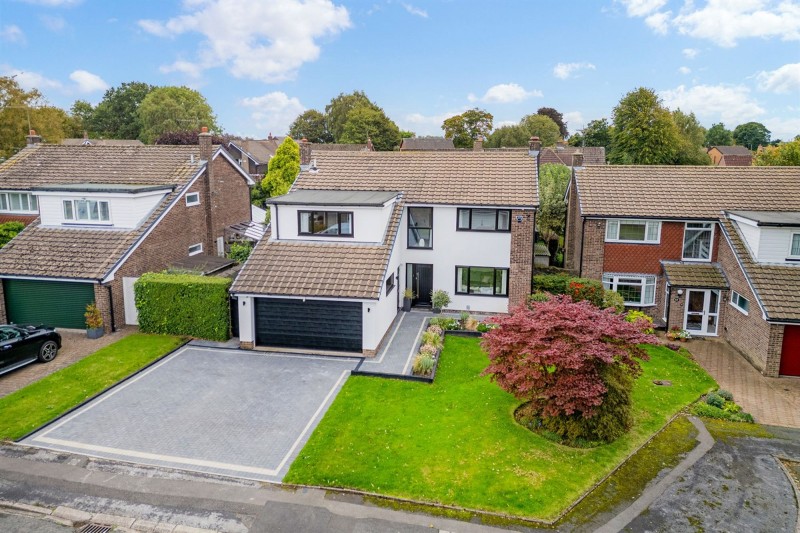 Kinderton Close, High Legh, WA16