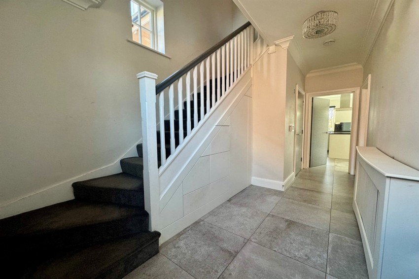 Images for Vale Crescent, Nether Alderley, SK10