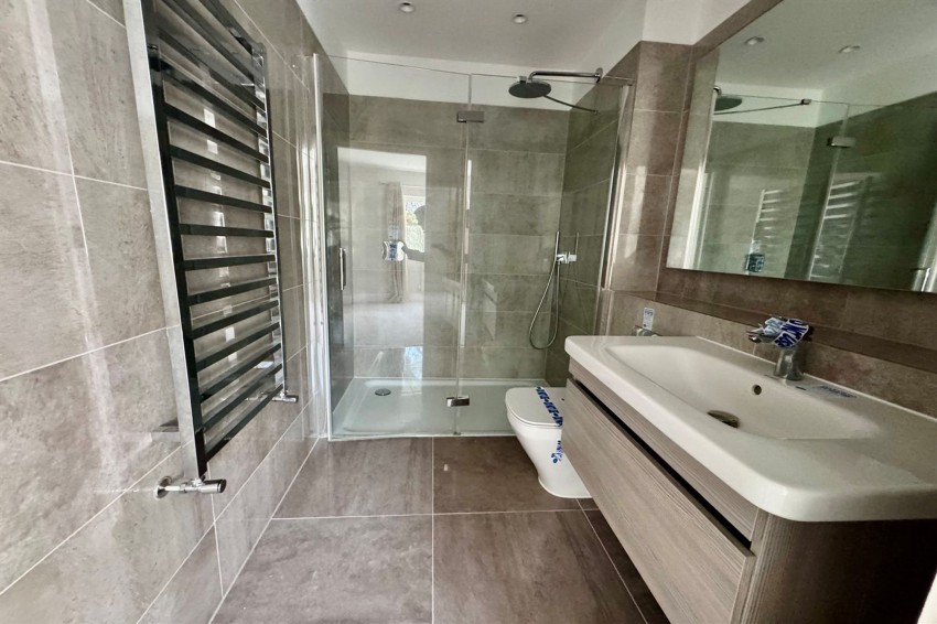 Images for Vale Crescent, Nether Alderley, SK10