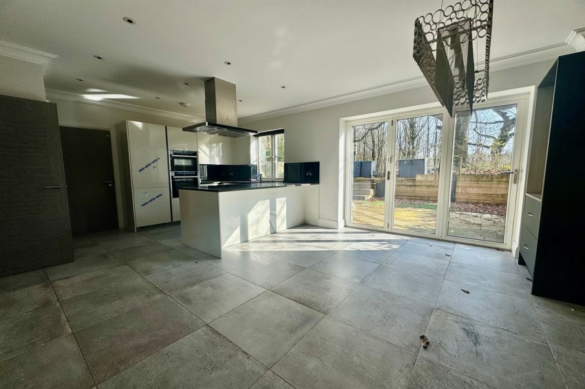 Images for Vale Crescent, Nether Alderley, SK10