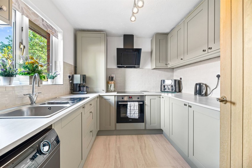 Images for Peckforton Drive, Sutton Weaver, WA7