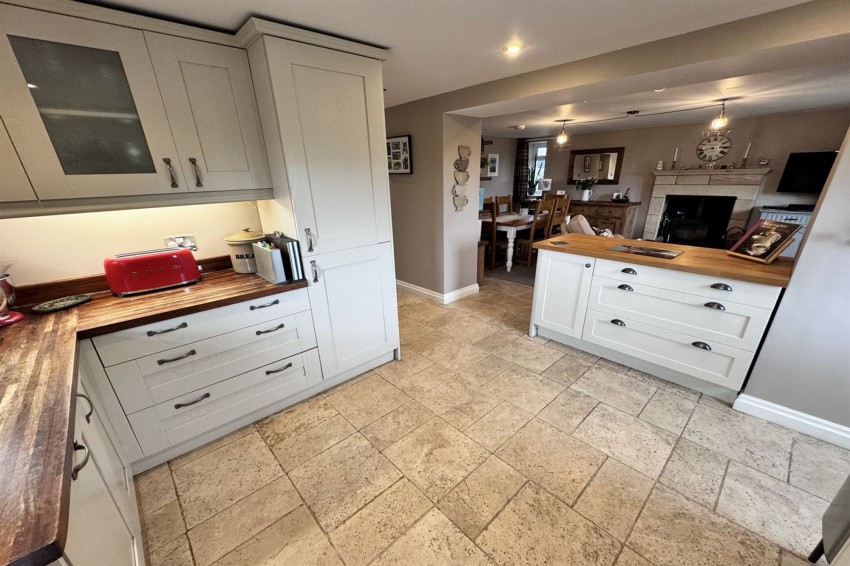 Images for Combs, High Peak, SK23