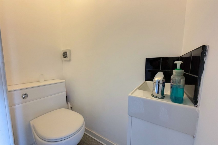 Images for Cranleigh Drive, Brooklands, M33