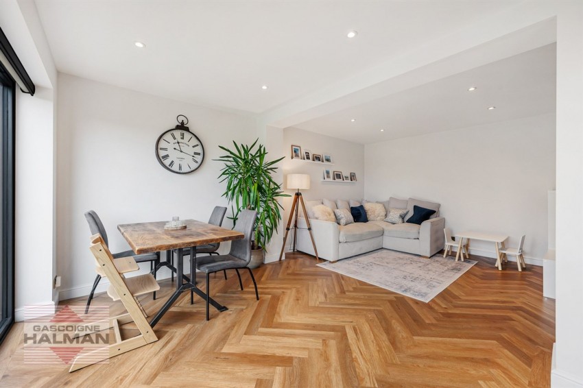 Images for Lindow Fold Drive, Wilmslow, SK9