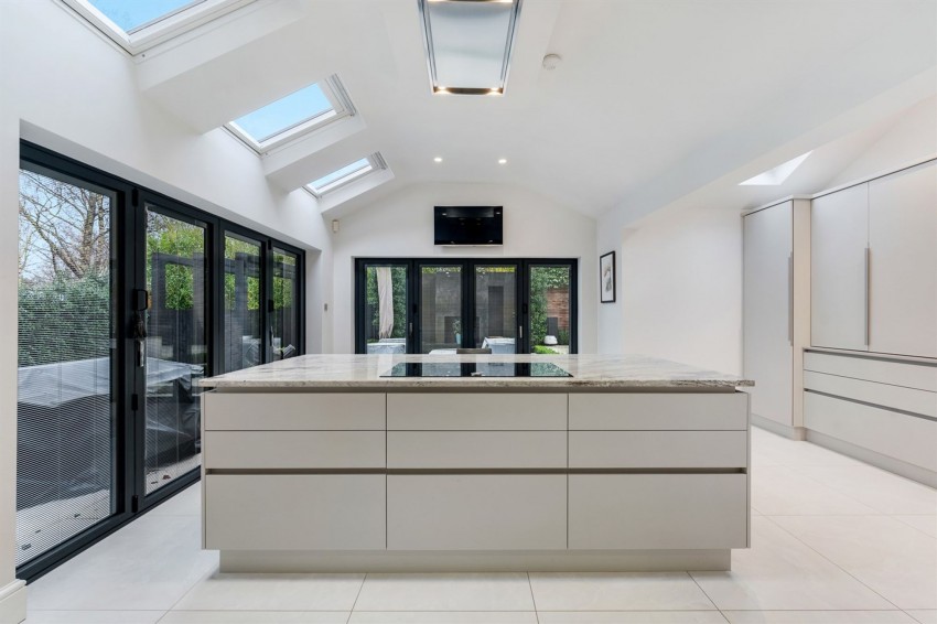 Images for Whitbarrow Road, Lymm, WA13