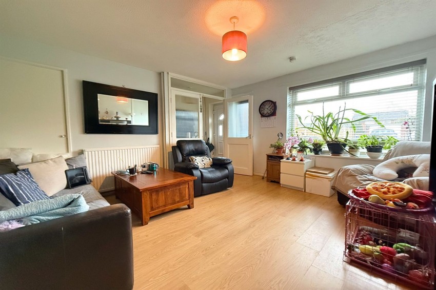 Images for Westbury Avenue, Sale, M33