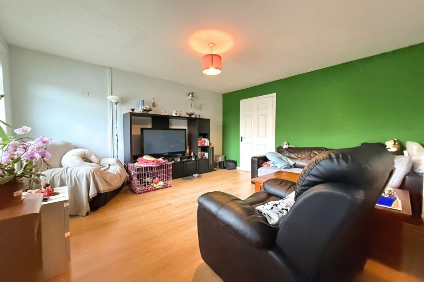 Images for Westbury Avenue, Sale, M33