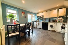 Images for Westbury Avenue, Sale, M33