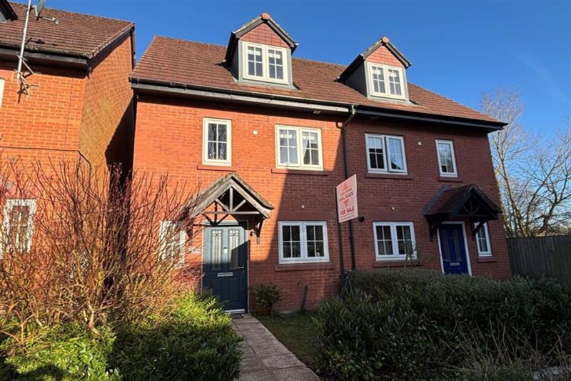 West Park Drive, Macclesfield, SK10