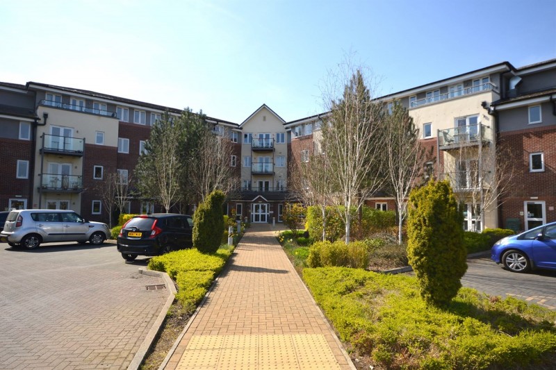 Nelstrop Road, Adlington House, SK4