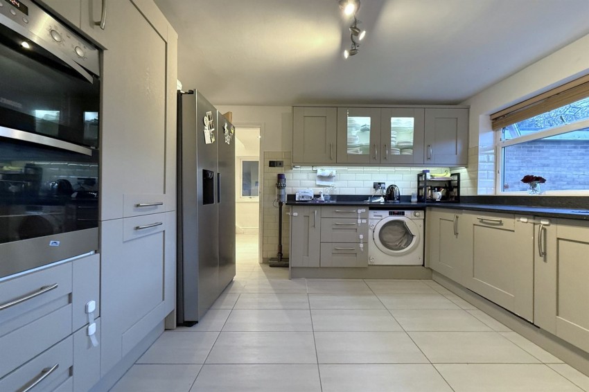 Images for Woodlands Drive, Sale, M33