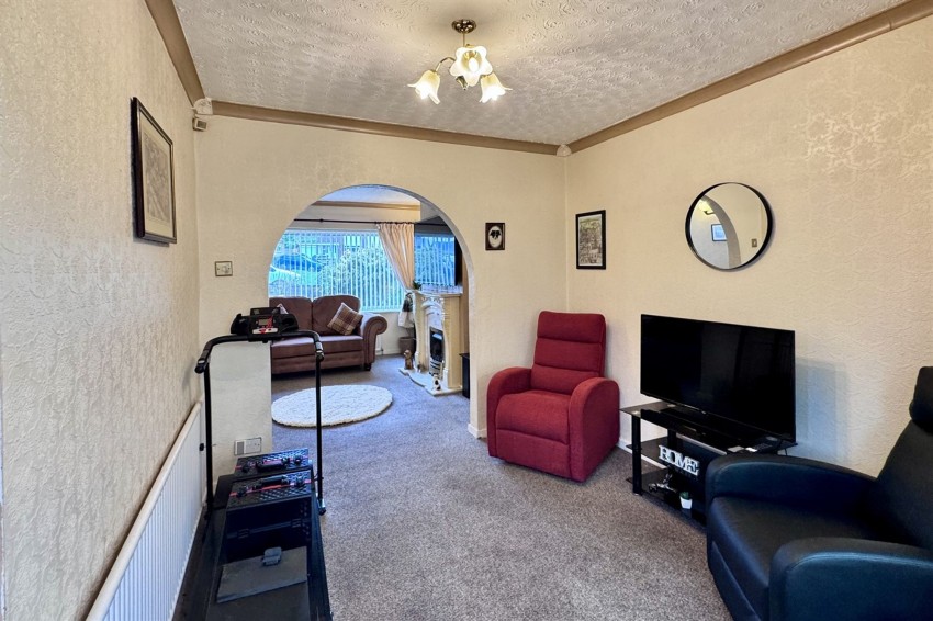 Images for Littlebrook Close, Hadfield, SK13