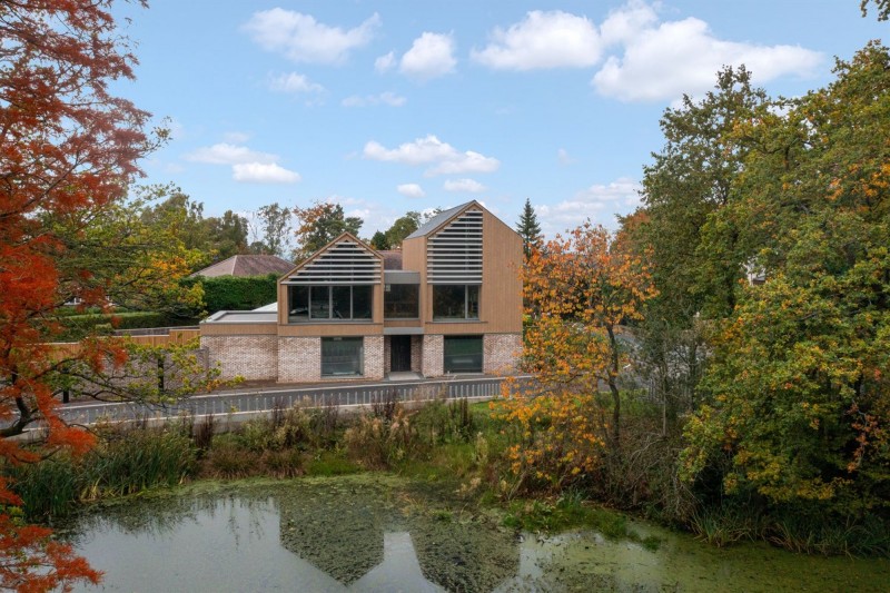 6 Waterbank Place, Cheshire, SK10