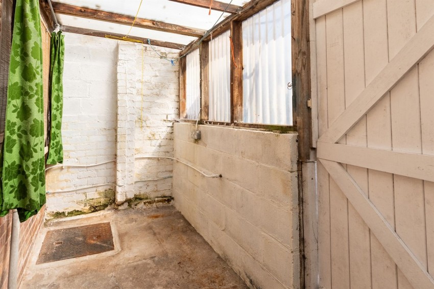 Images for Moor Lane, Hapsford, WA6